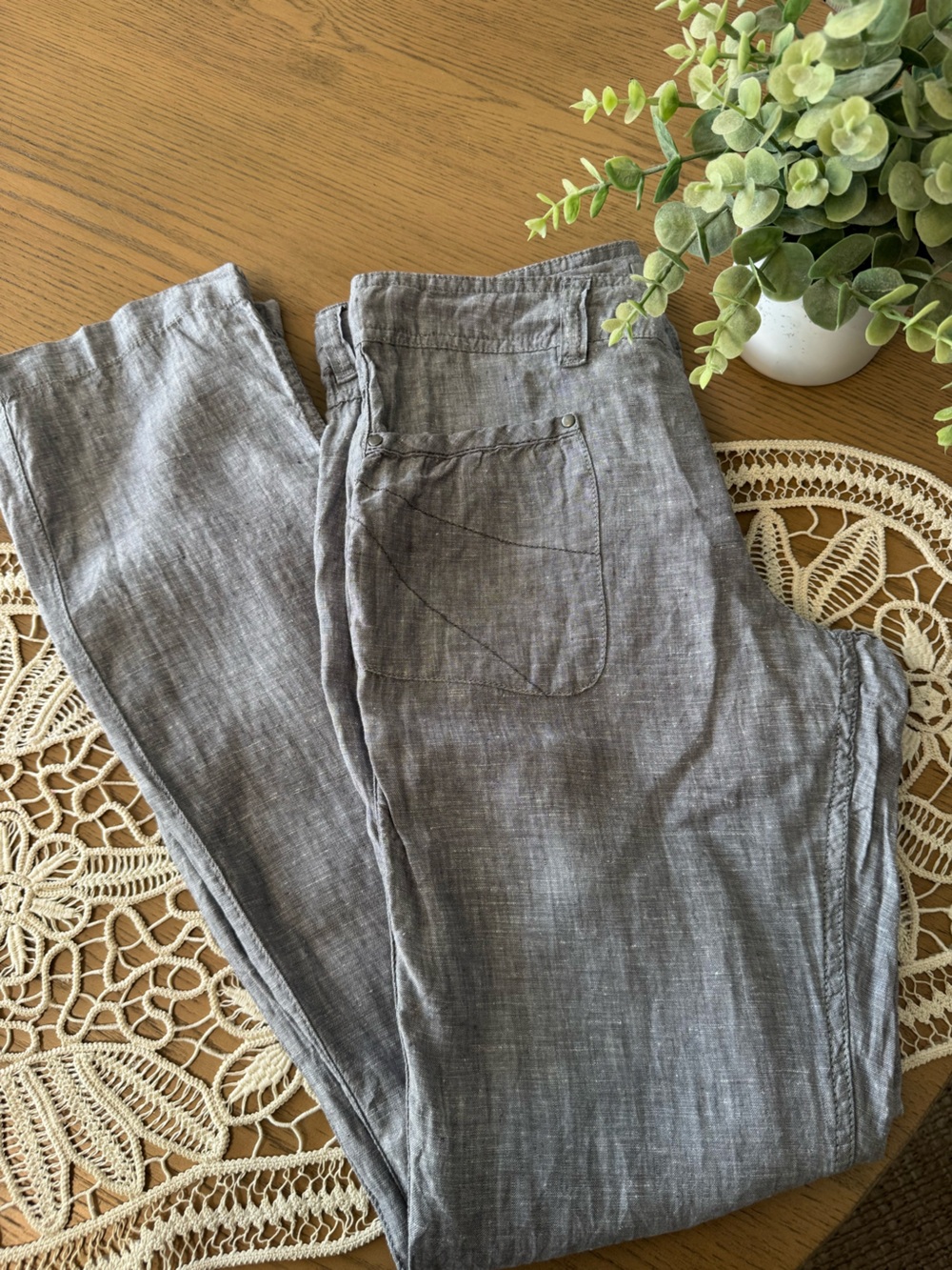 Horny Toad 100% Linen Gray Straight Leg Pants Size 4